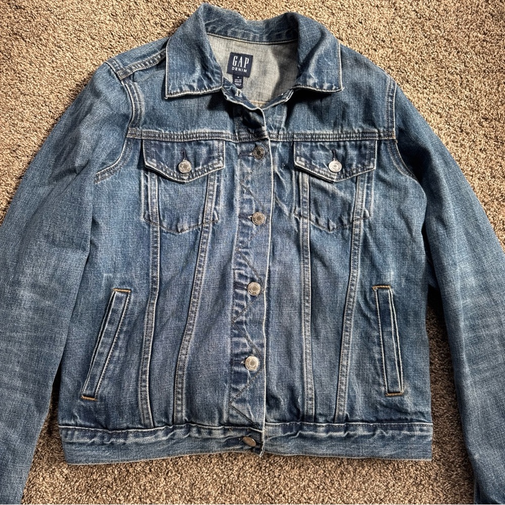 GAP Denim Jacket Women’s Medium Blue Denim Jacket EUC